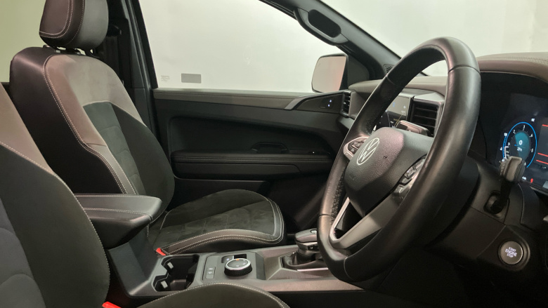 Volkswagen Amarok Diesel D/Cab Pick Up Style 2.0 TDI 205 4MOTION Auto